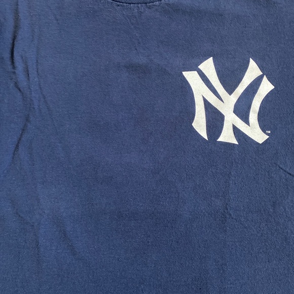 New York Yankees shirts! - Picture 4 of 4